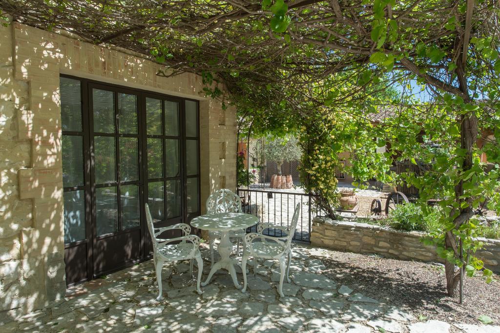 Gite Des Carmes And Spa Ле-Тор Экстерьер фото